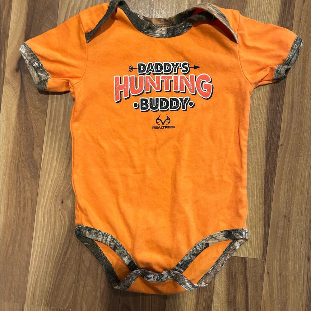 Realtree Orange Bodysuit Daddy's Hunting Buddy